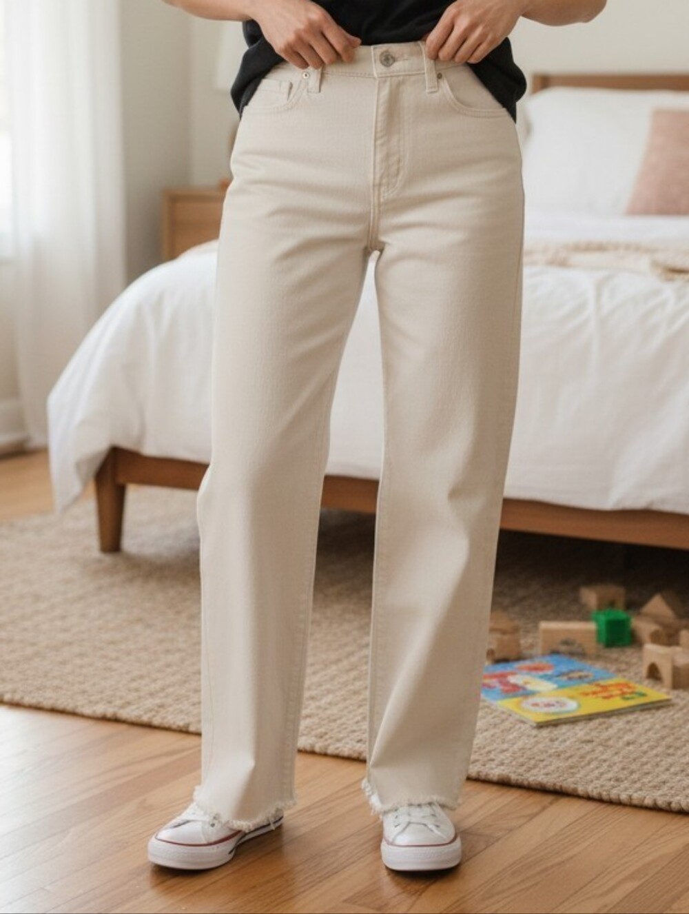Kids' Art Class Cream Jeans Size 10 Raw Hem Wide Leg Patch Pocket